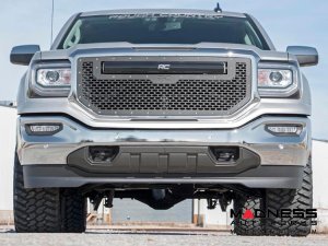 Chevrolet Silverado 1500 w/ Front Knuckles & Lifted Front Struts - 3.5" Lift - Aluminum & Stamped Steel Control Arms